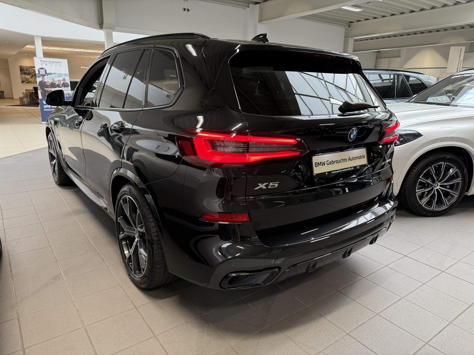 BMW X5 xDrive45e Komf Integral AHK Pano Laser DAB Hi
