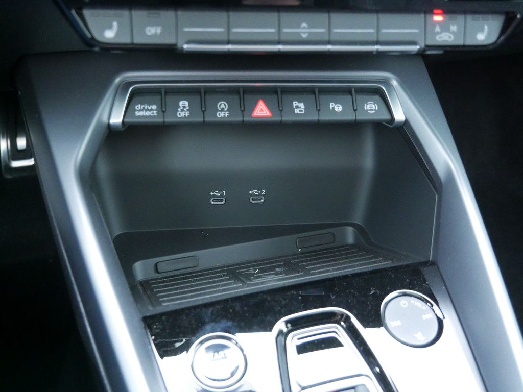 Audi A3 Sportback 35 TDI S line - Samsaru's Car Outlet