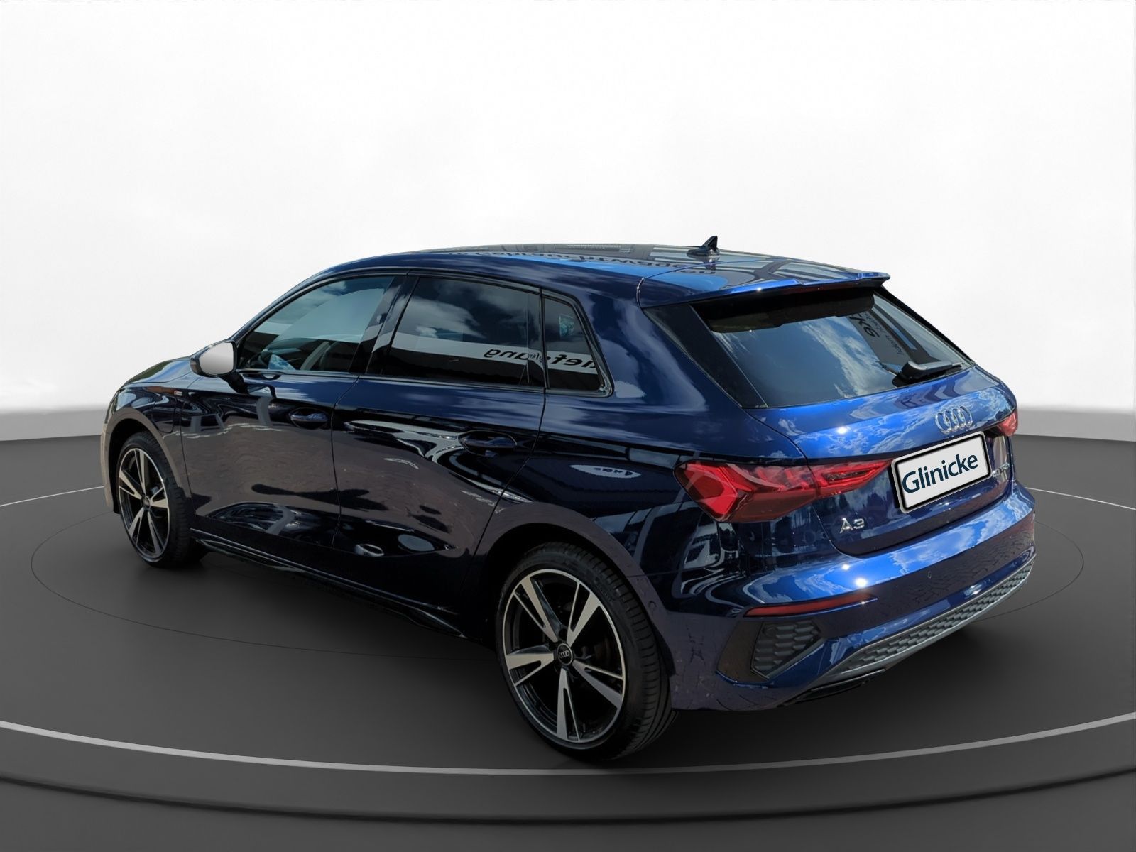 Audi A3 Sportback 40 1.4 TFSI e-tron S-Line - Samsaru's Car Outlet