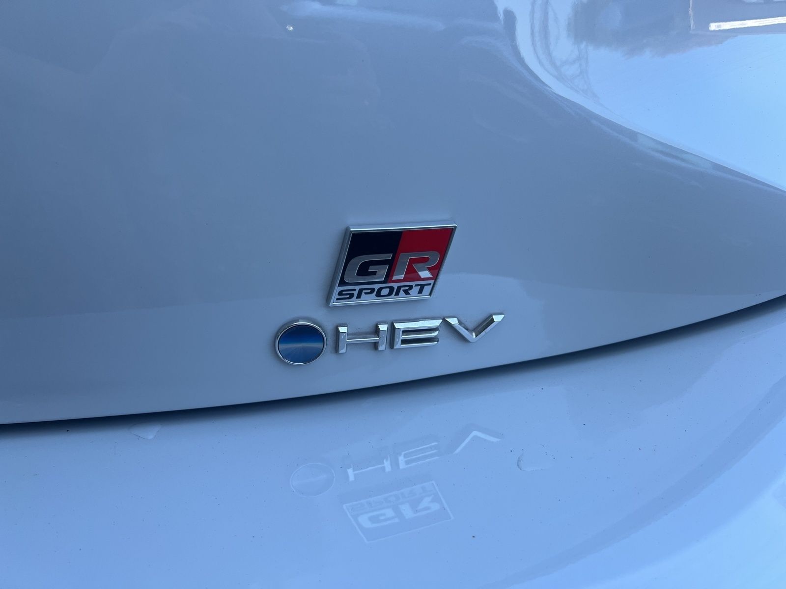 Toyota Corolla 2.0 Hybrid GR Sport 1HD+NAVI+CARPLAY+PDC