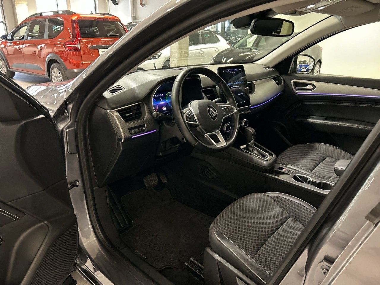 Renault Arkana Intens - Samsaru's Car Outlet