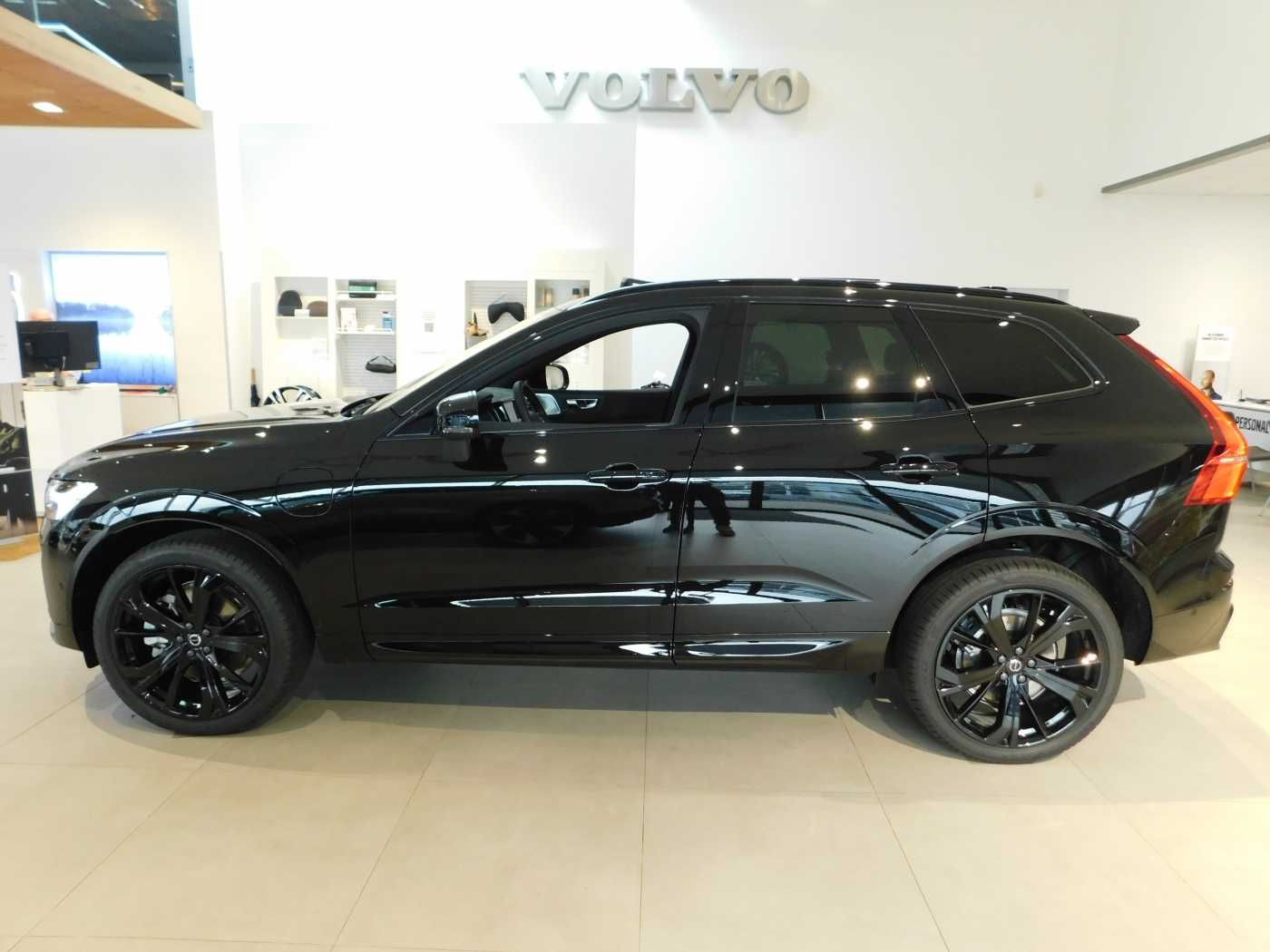 Volvo XC60 Plug-In-Hybrid T8 AWD Plug-in Hybrid Plus B