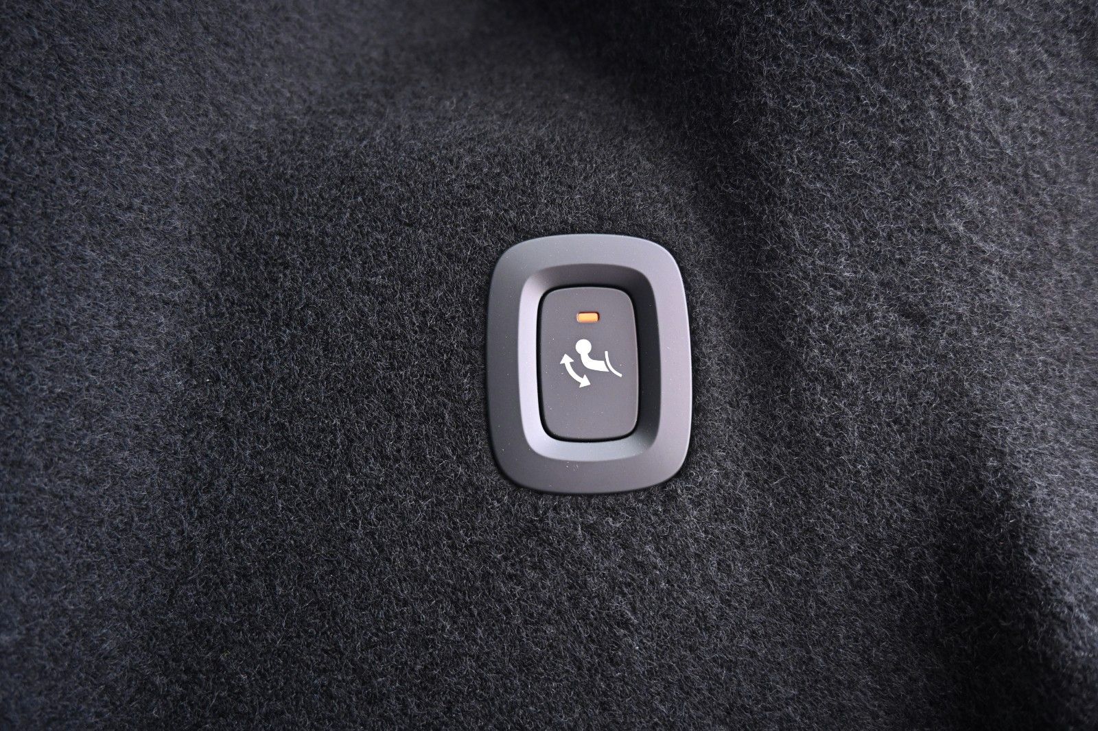 Volvo XC60 T6 RC AWD Plus Black Edition*360°*ACC*AHK