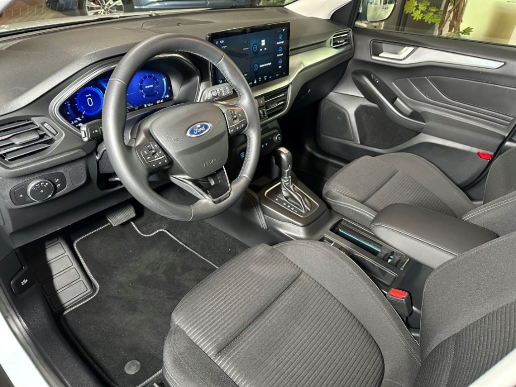 Ford Focus Titanium X+5J. Garantie*+Automatik+B&O