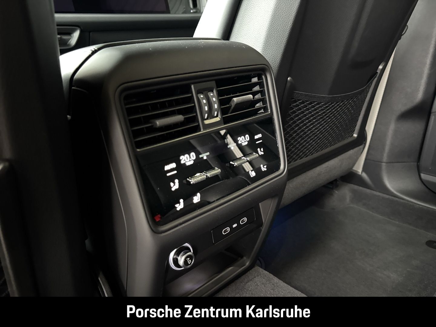Porsche Cayenne E-Hybrid Coupe Black Edition Clubleder