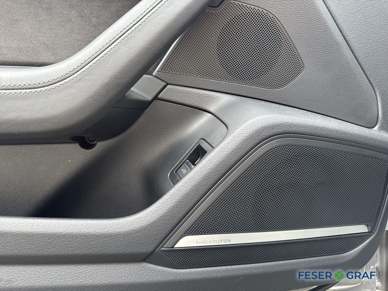 Audi RS6 Avant MATRIX/PANO/HuD/Sport AGA/4xSHZ/B&O