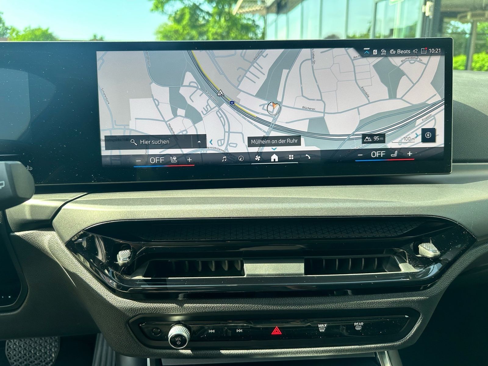 BMW 318i Touring DrivingAssist Stop&Go HeadUp AHK