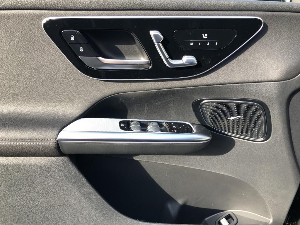 Mercedes-Benz GLC 220 d 4MATIC Avantgarde - Samsaru's Car Outlet