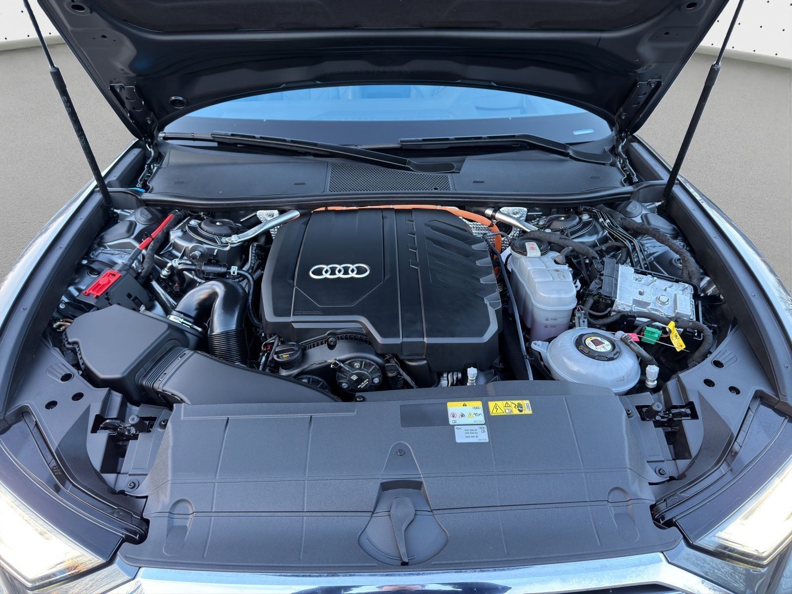 Audi A6 Avant 55 TFSIe qu. S-line|Matrix|360 |ACC|AHK