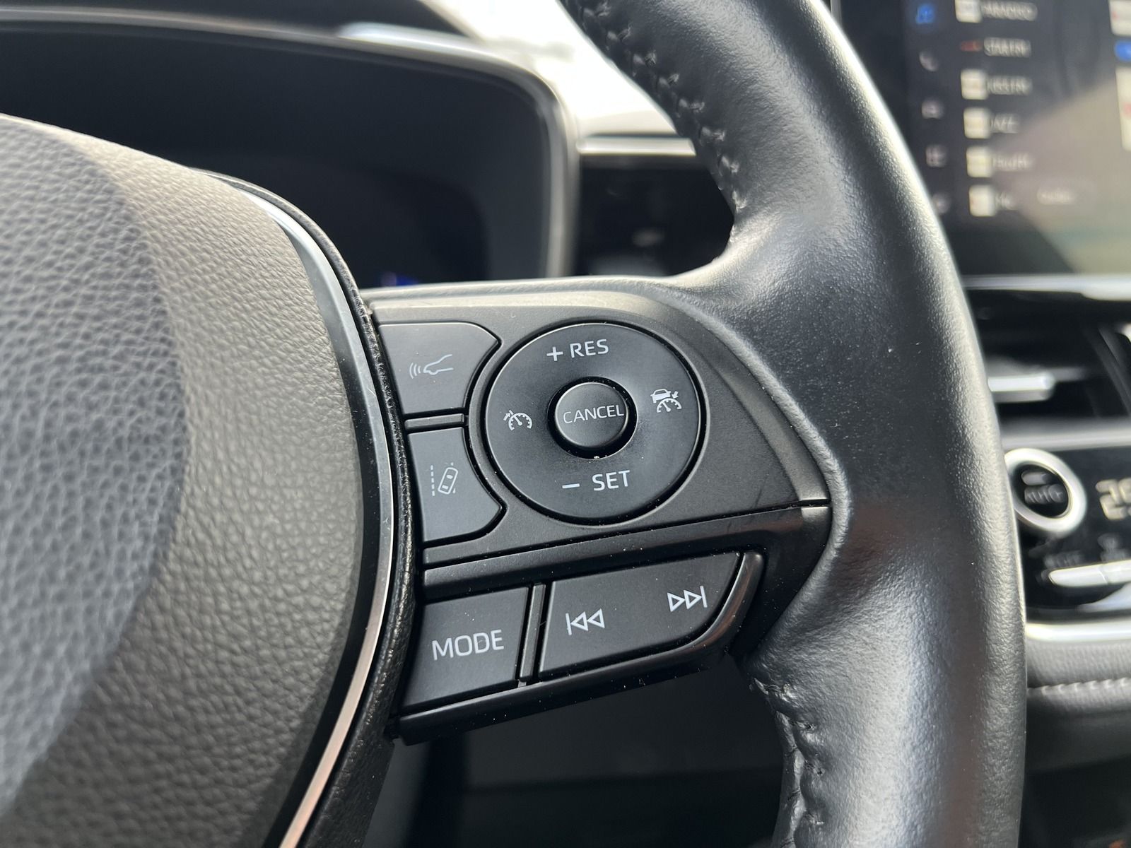 Toyota Corolla Touring Hybrid - Samsaru's Car Outlet