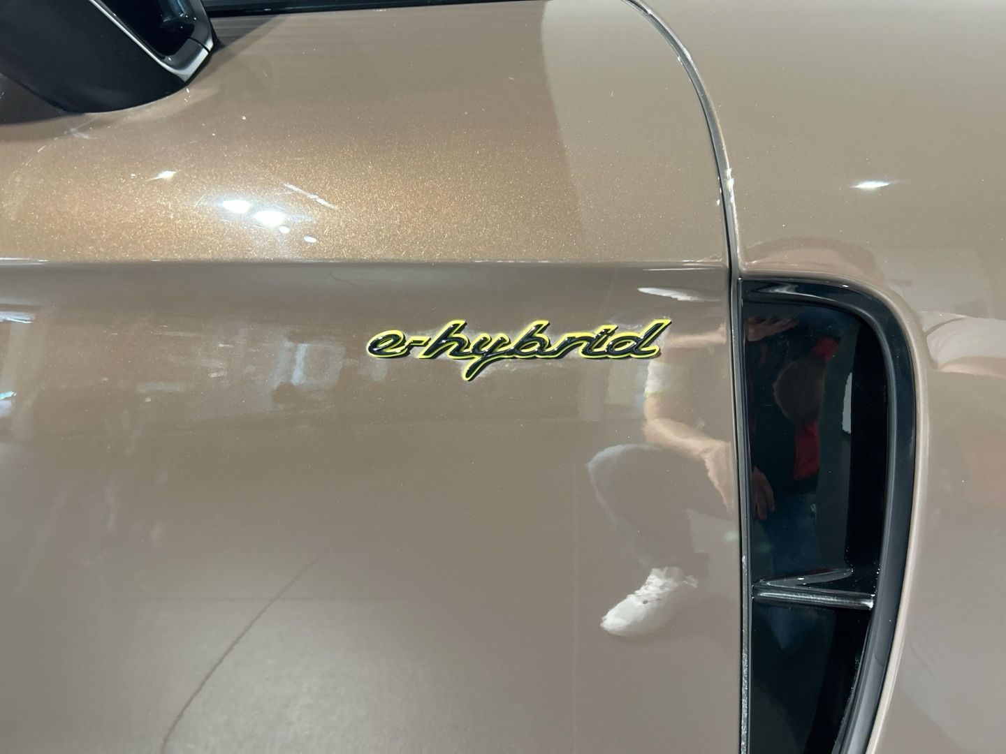 Porsche Panamera 4S E-Hybrid Sport Turismo Luftfederung