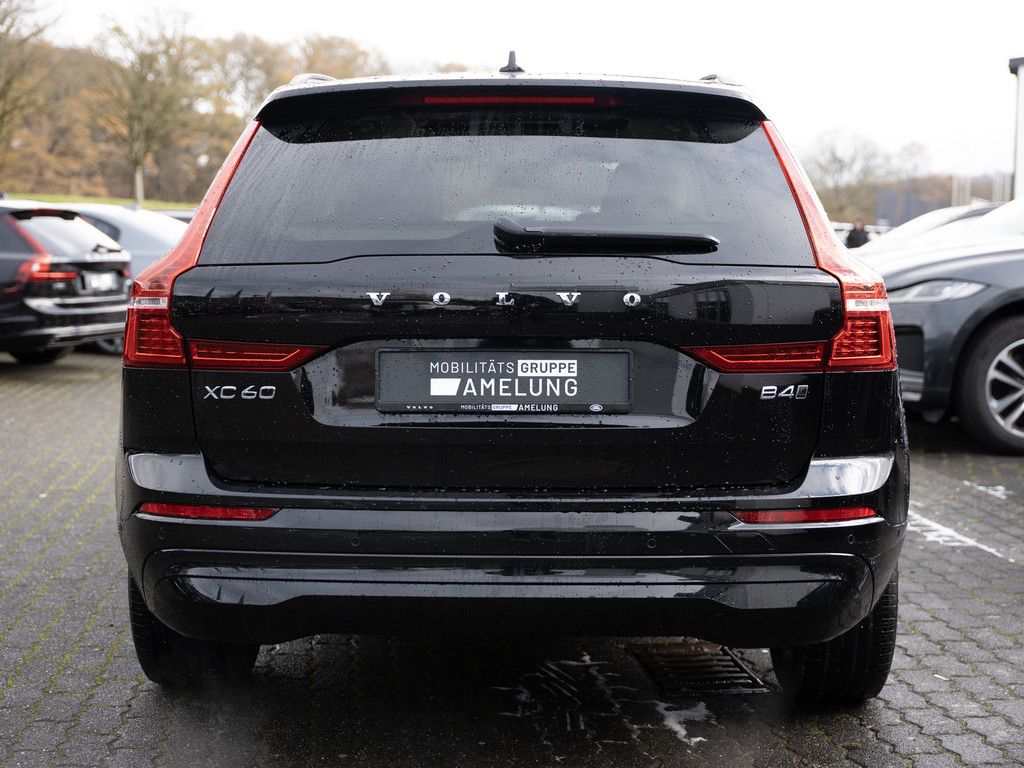 Volvo XC60 B4 Momentum Pro AWD STANDHZ LED PANO 360°
