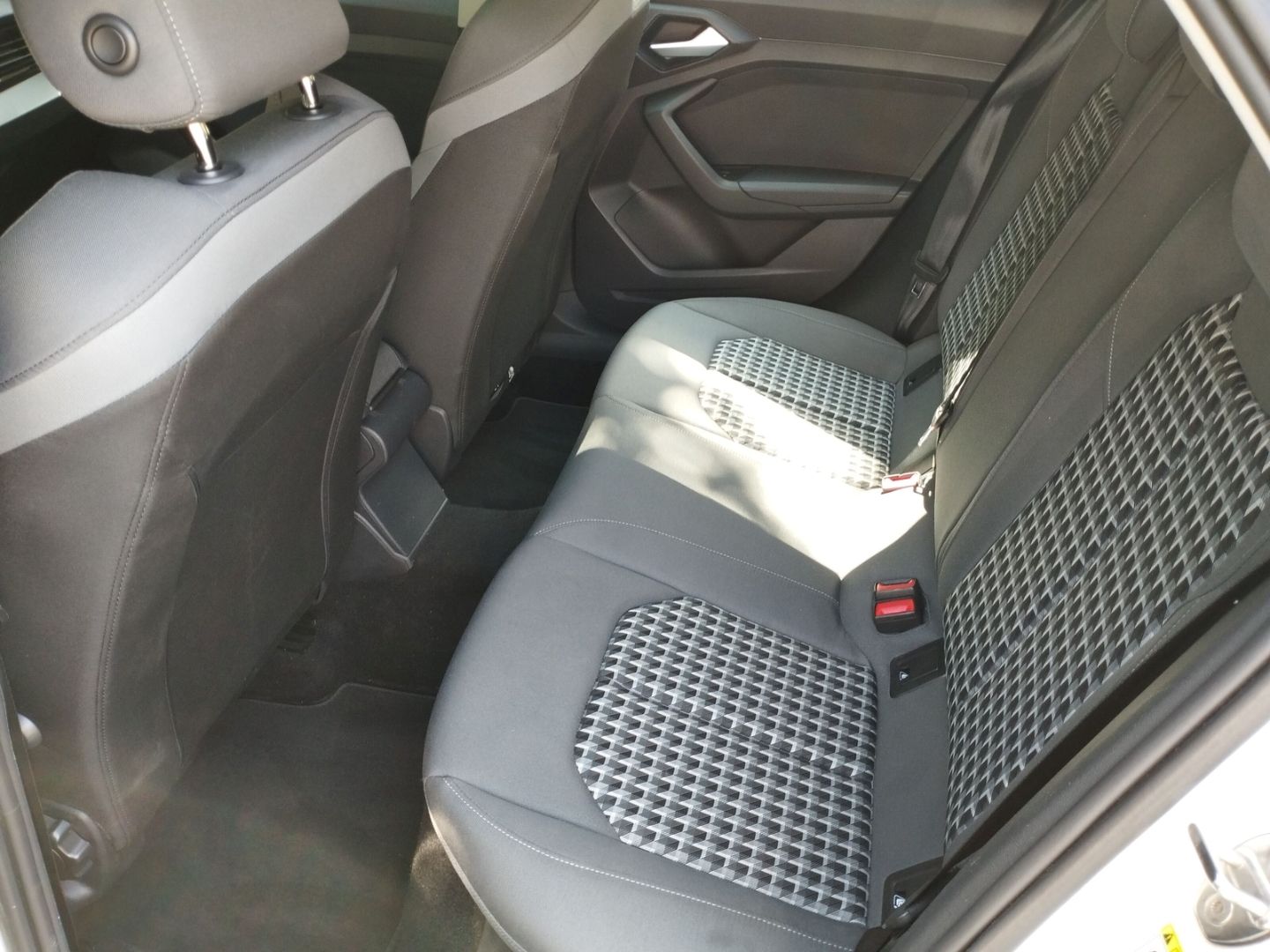Audi A1 30 TFSI advanced Sportback - Samsaru's Car Outlet