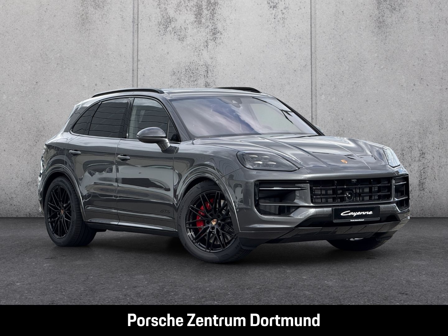 Porsche Cayenne GTS Hinterachslenkung Head-Up Display