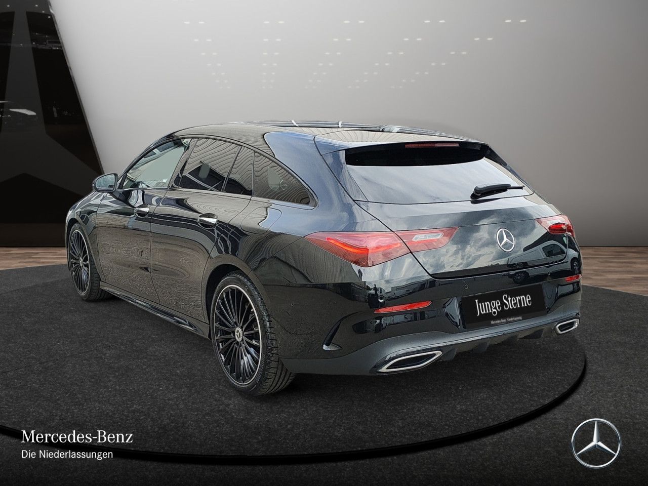 Mercedes-Benz CLA 250 4M AMG Premium+ - Samsaru's Car Outlet