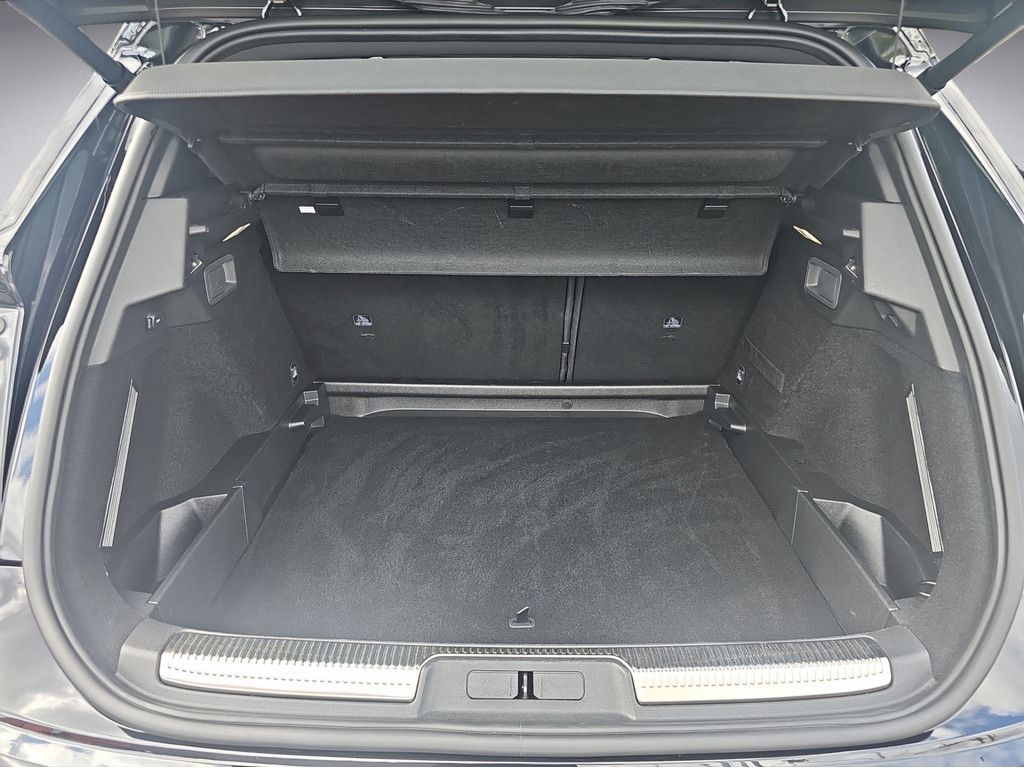 DS Automobiles DS 7 BlueHDI 130 Aut. OPERA LEDER Panoramadach