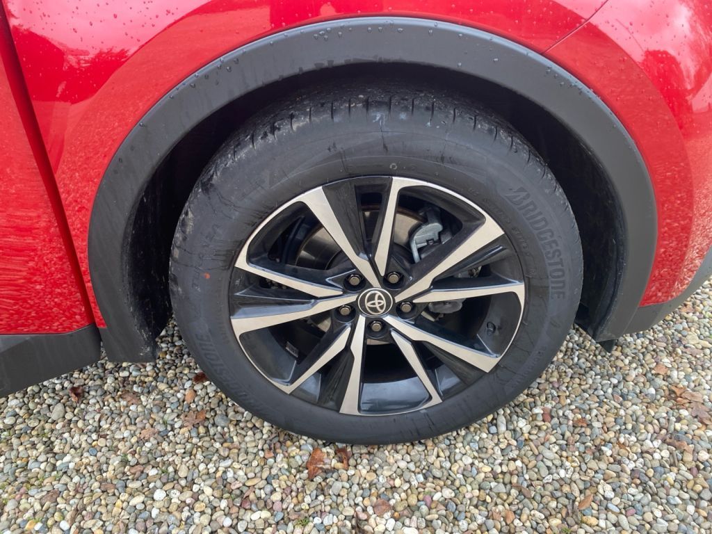 Toyota C-HR 1.8 Hybrid Teamplayer (AX2)