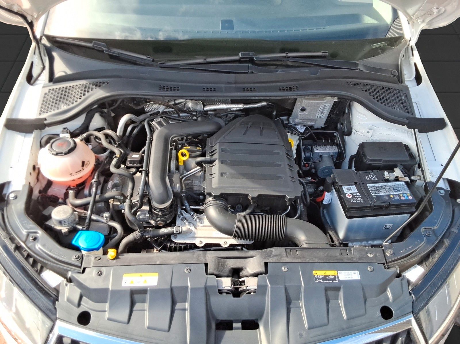 Skoda Fabia Combi TSI DSG - Samsaru's Car Outlet