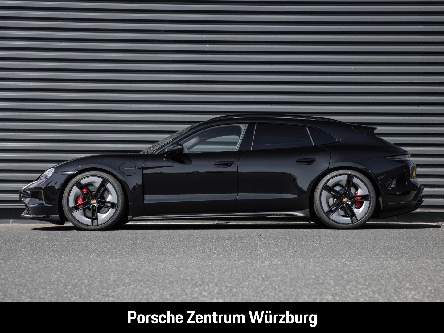 Porsche Taycan GTS Sport Turismo HA-Lenkung InnoDrive