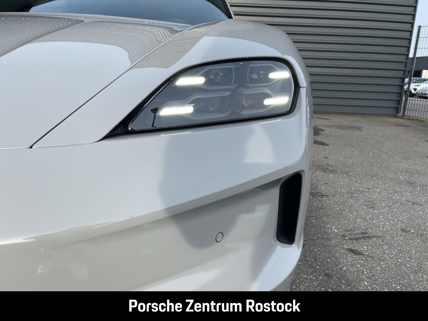 Porsche Taycan 4S Sport Turismo InnoDrive LED-Matrix