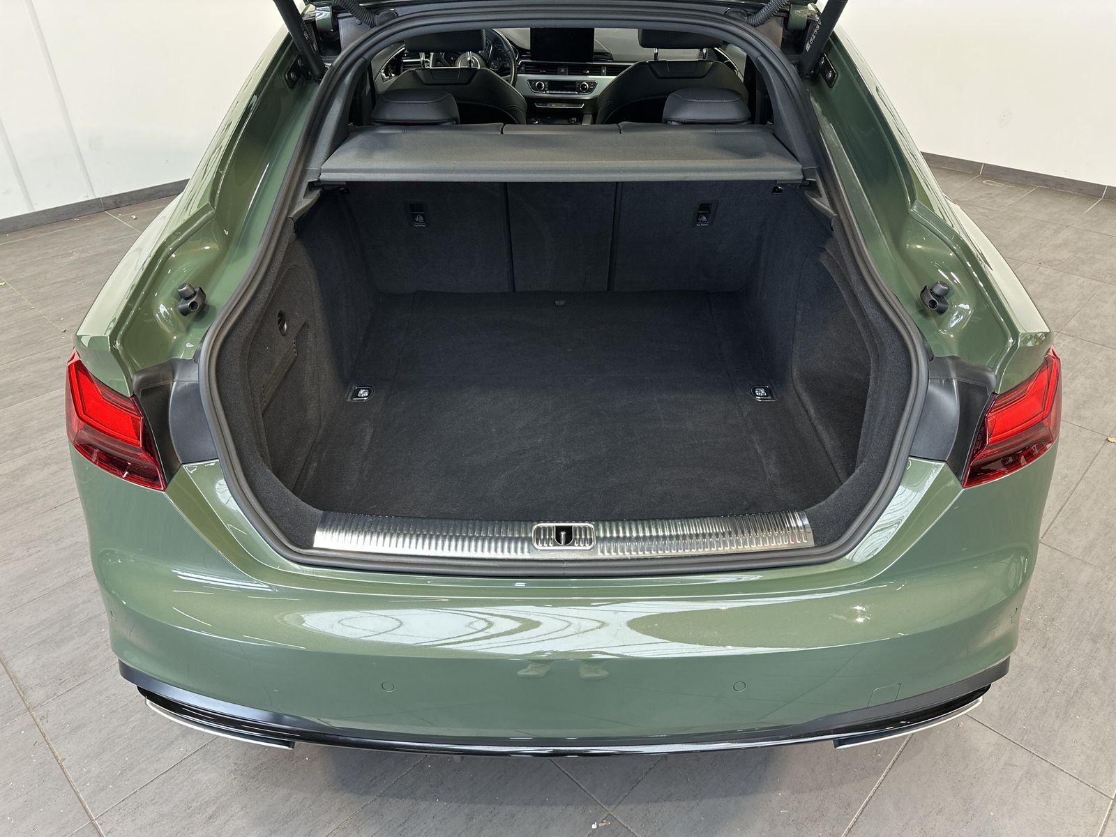 Audi A5 SpB 40 TFSI Qu S-Line Black NAV+LED+PANO+20ZO