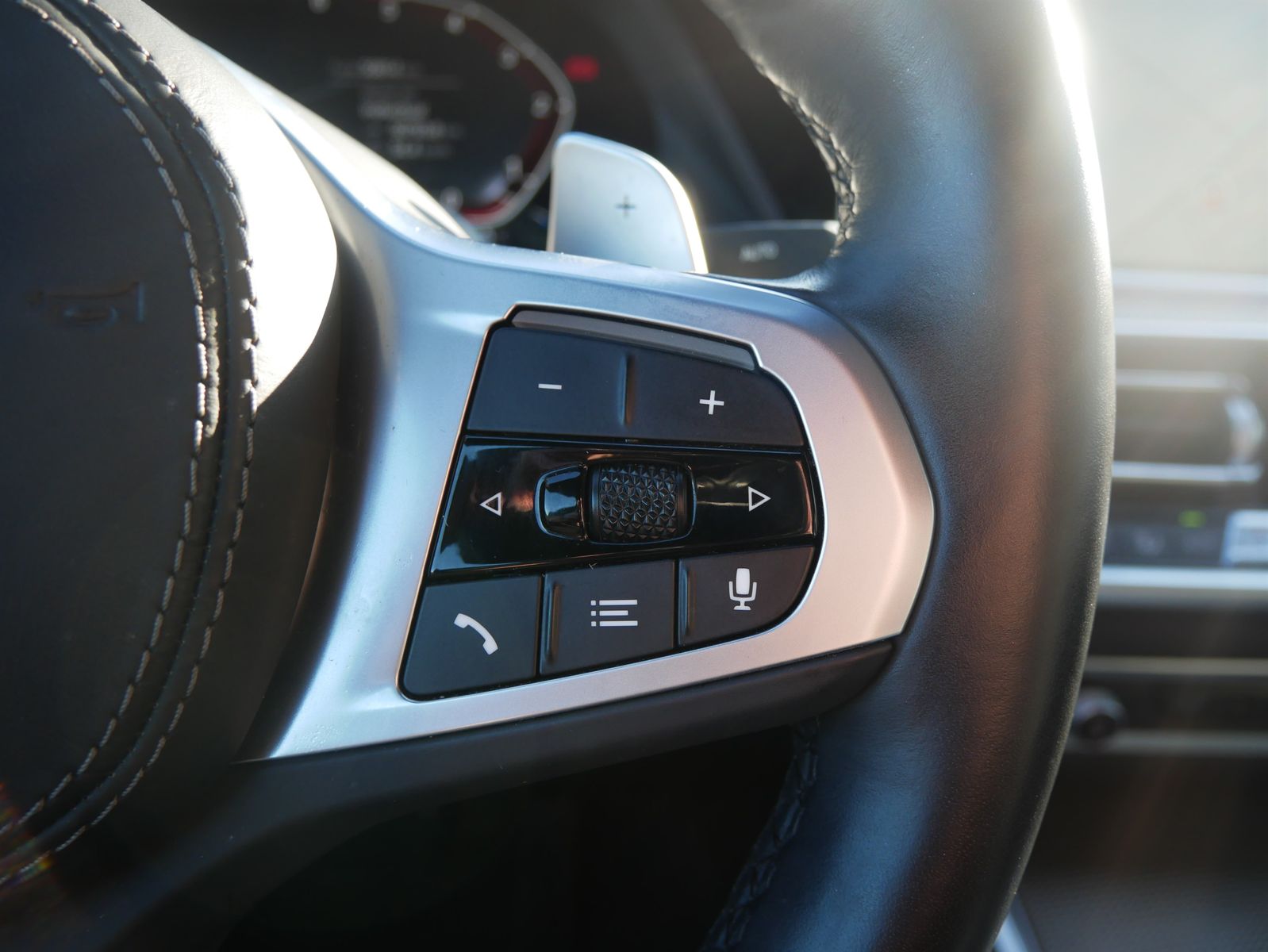 BMW X6 xDrive40d M Sport HUD HiFi PA+ DA. Prof PANO