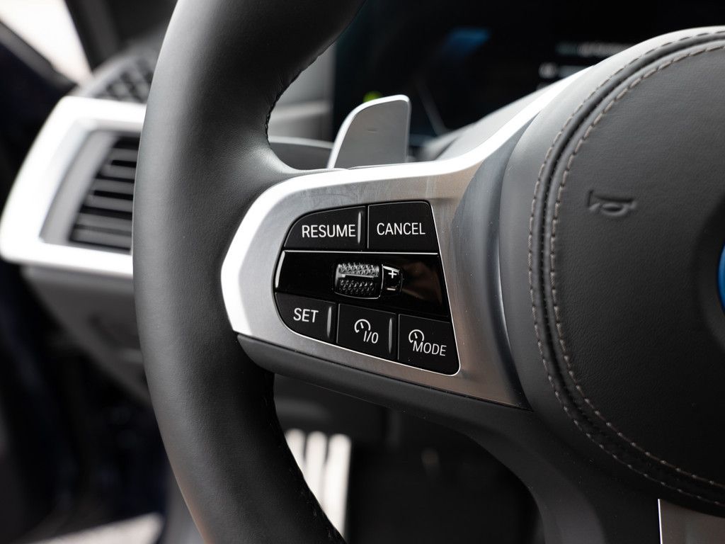BMW X5 xDrive 50e M-Sport Pro AHK HUD 360° LED NAVI