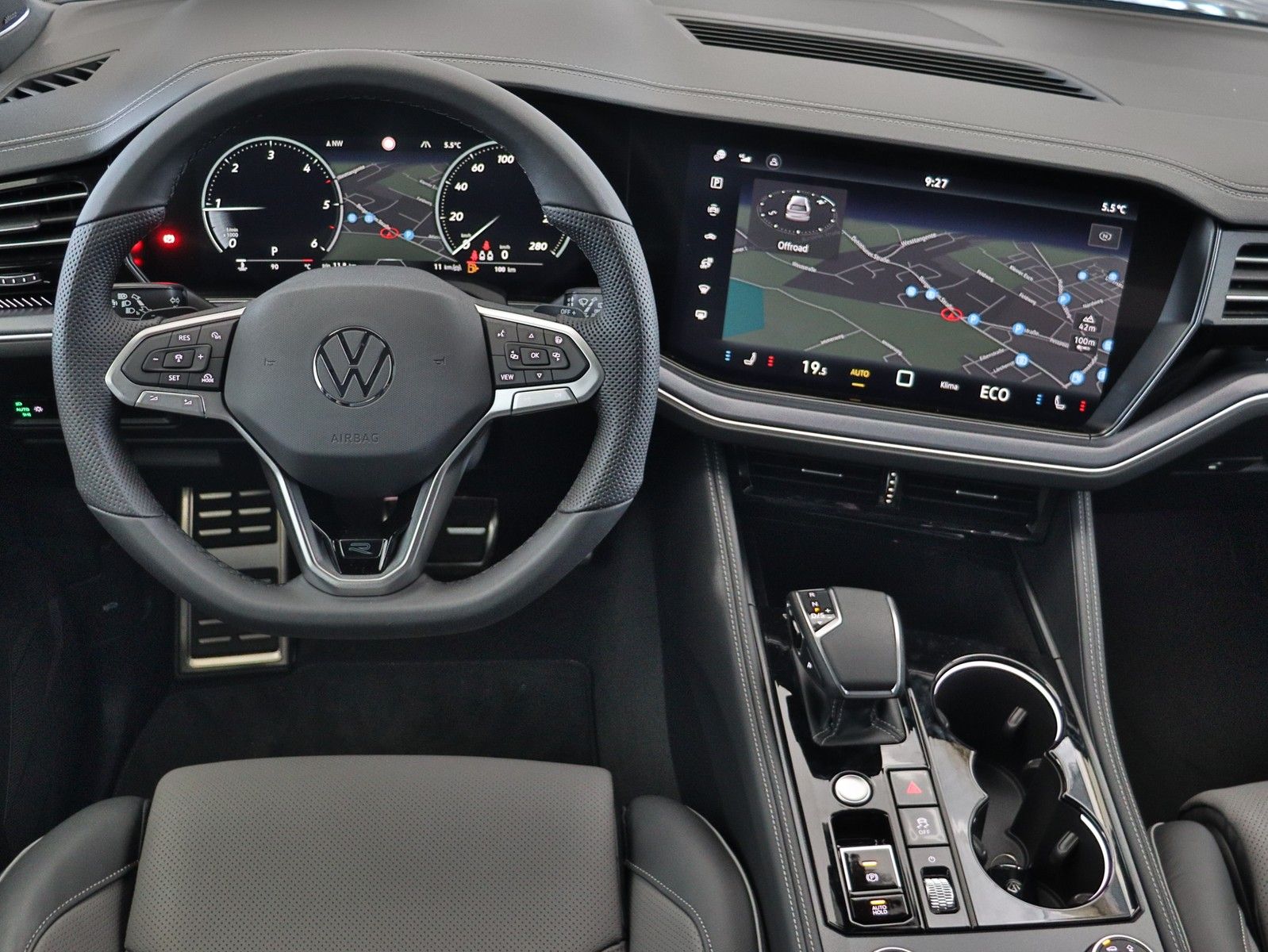 Volkswagen TOUAREG R-Line TDI+AHK+PANO+DYNA+BLACKSTYL+LUFT