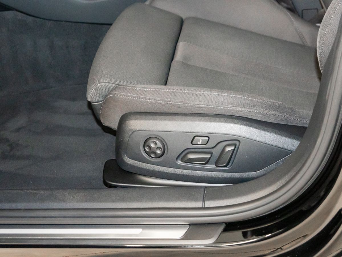 Audi A4 Avant 40 TDI advanced - Samsaru's Car Outlet