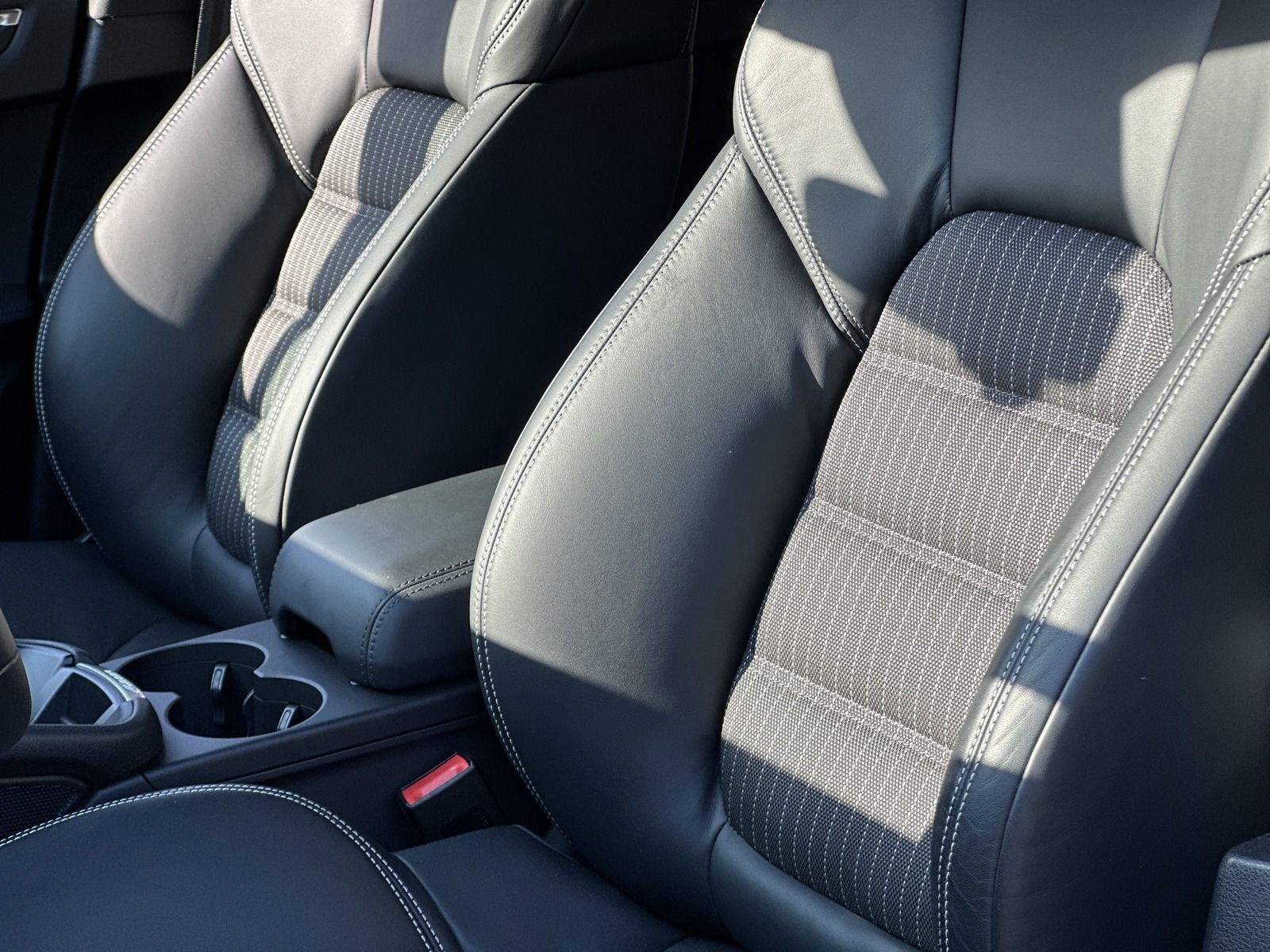 Porsche Macan T - Samsaru's Car Outlet
