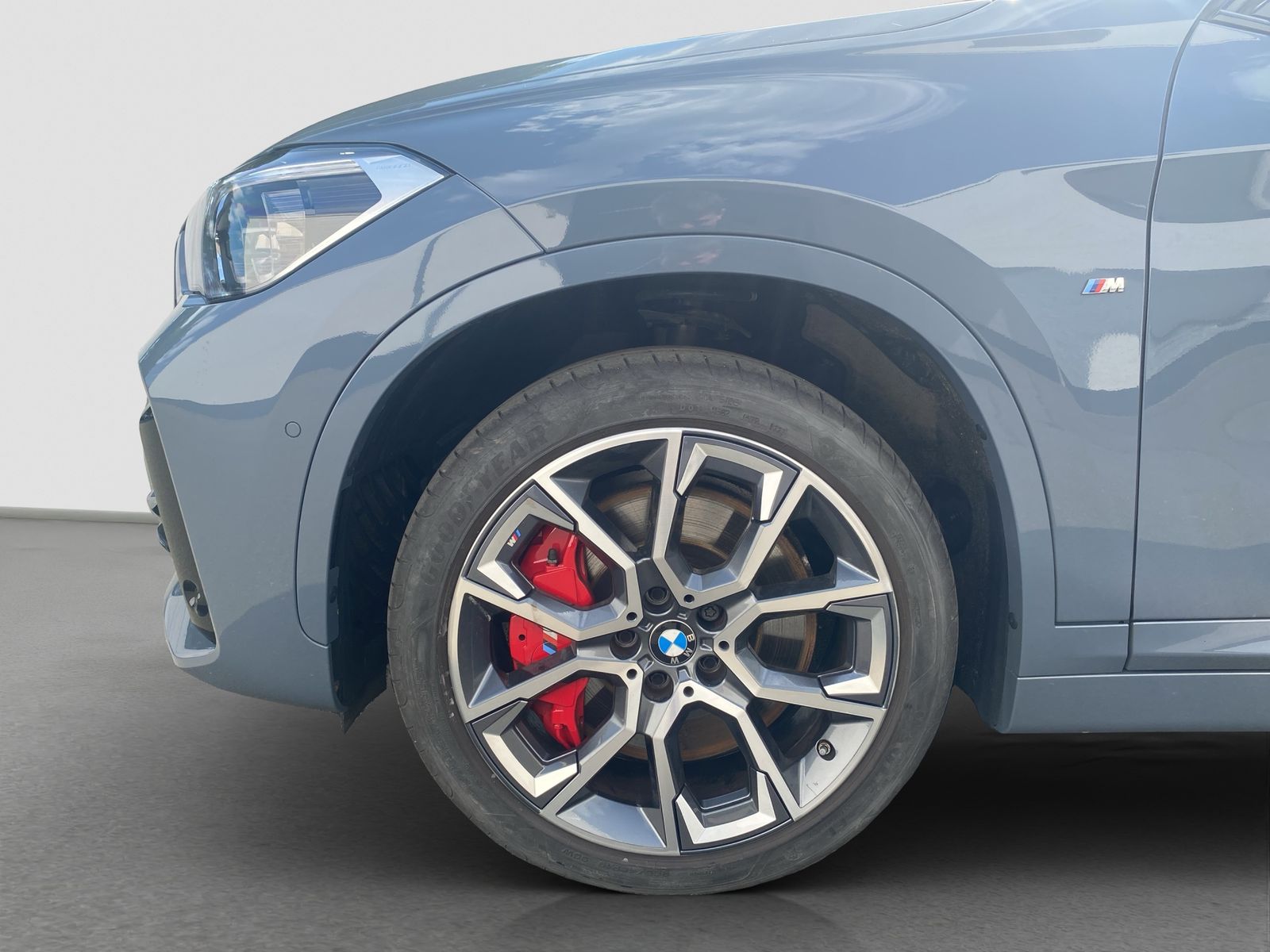 BMW X1 xDrive20i M-Sport - Samsaru's Car Outlet