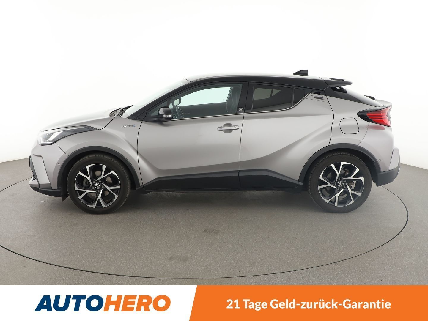 Toyota C-HR 2.0 Hybrid Team - Samsaru's Car Outlet