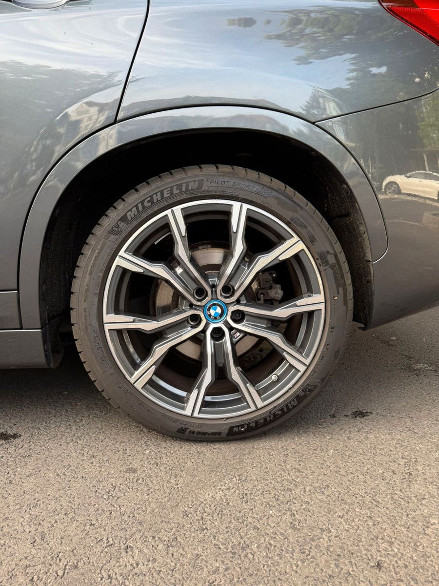 BMW X1 xDrive 25 e M Sport - Samsaru's Car Outlet