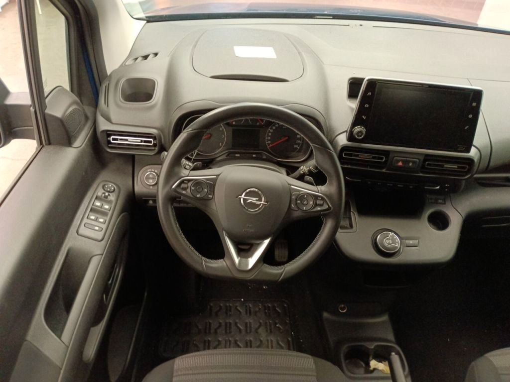 Opel Combo Life 1.5D - Samsaru's Car Outlet