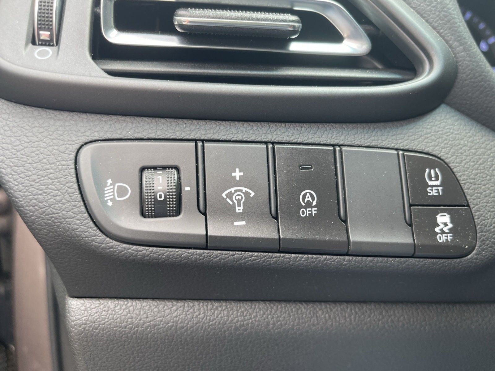 Hyundai i30 1.0 TGDI - Samsaru's Car Outlet