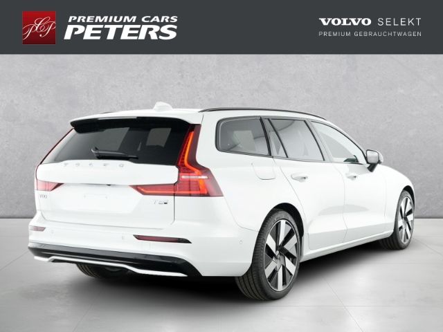 Volvo V60 Ultra Dark T8 19''LM AHK B&W 360kam Pano Mas