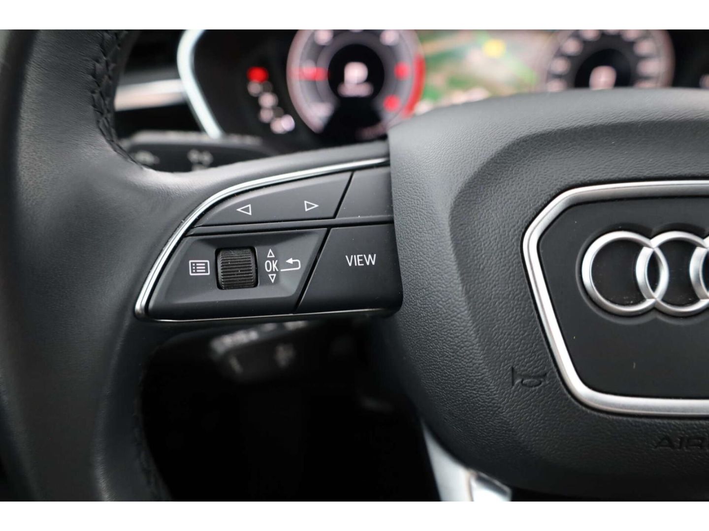 Audi Q3 35 TDI quattro S line - Samsaru's Car Outlet
