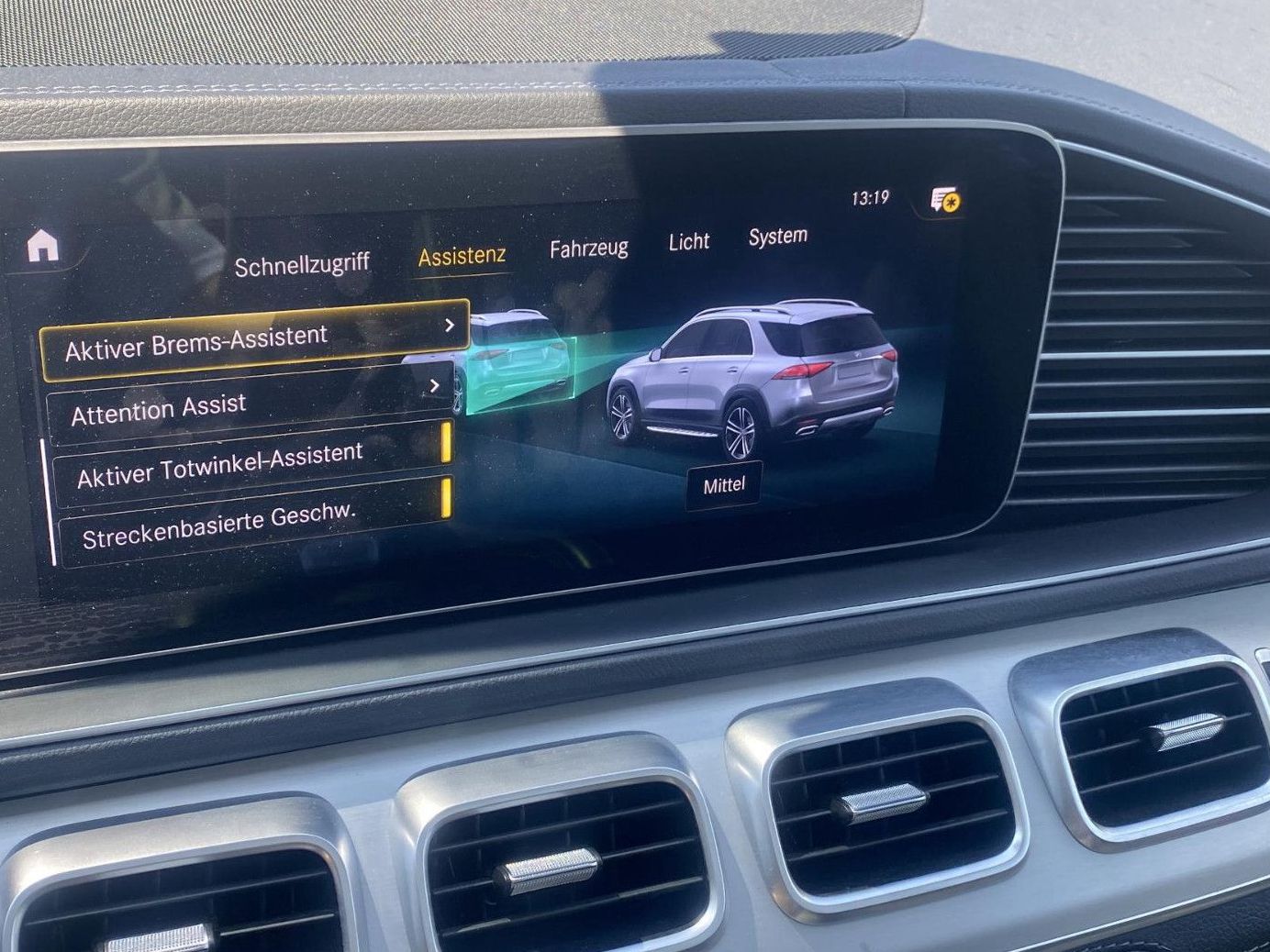 Mercedes-Benz GLE 350 de Luftfed*HUD*360°*Distro*Pano*AHK*19