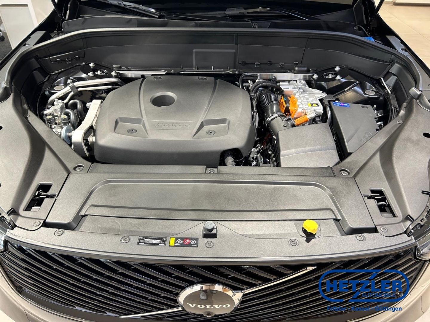 Volvo XC90 Ultra Dark Recharge Plug-In Hybrid AWD T8 T