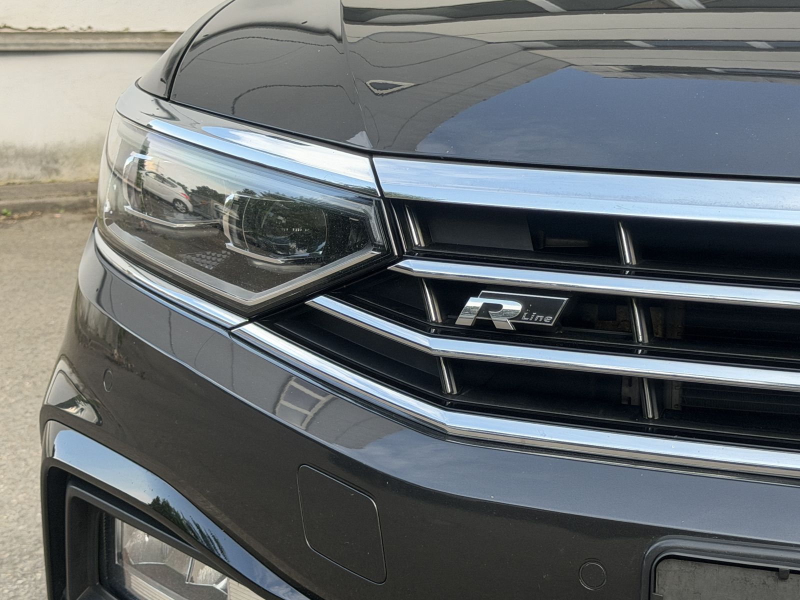 Volkswagen Passat R-Line LED Virtual Pano Massage H&K AHK