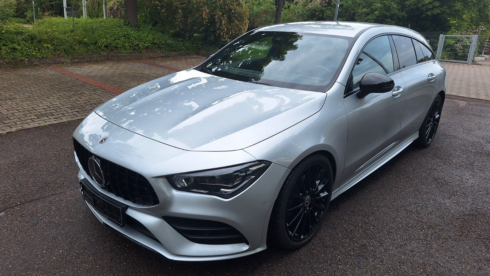 Mercedes-Benz CLA 220 d 4M AMG Line - Samsaru's Car Outlet