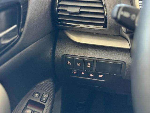 Mitsubishi Eclipse Cross Mitsubishi Plug-In Hybrid Plus MJ2