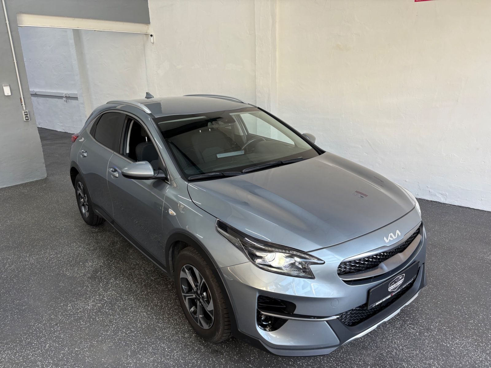 Kia XCeed 1.0 T-GDI Vision - Samsaru's Car Outlet