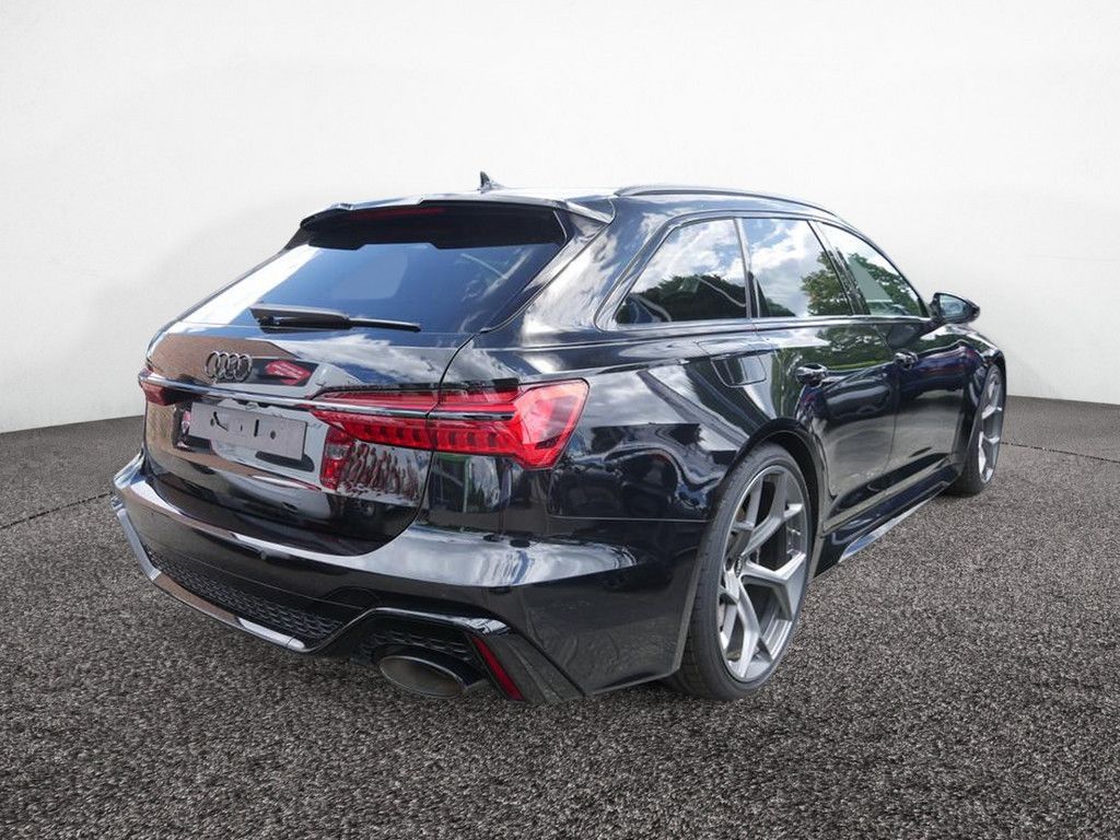 Audi RS6 Avant quattro performance STANDHZ+HUD+B&O+SH