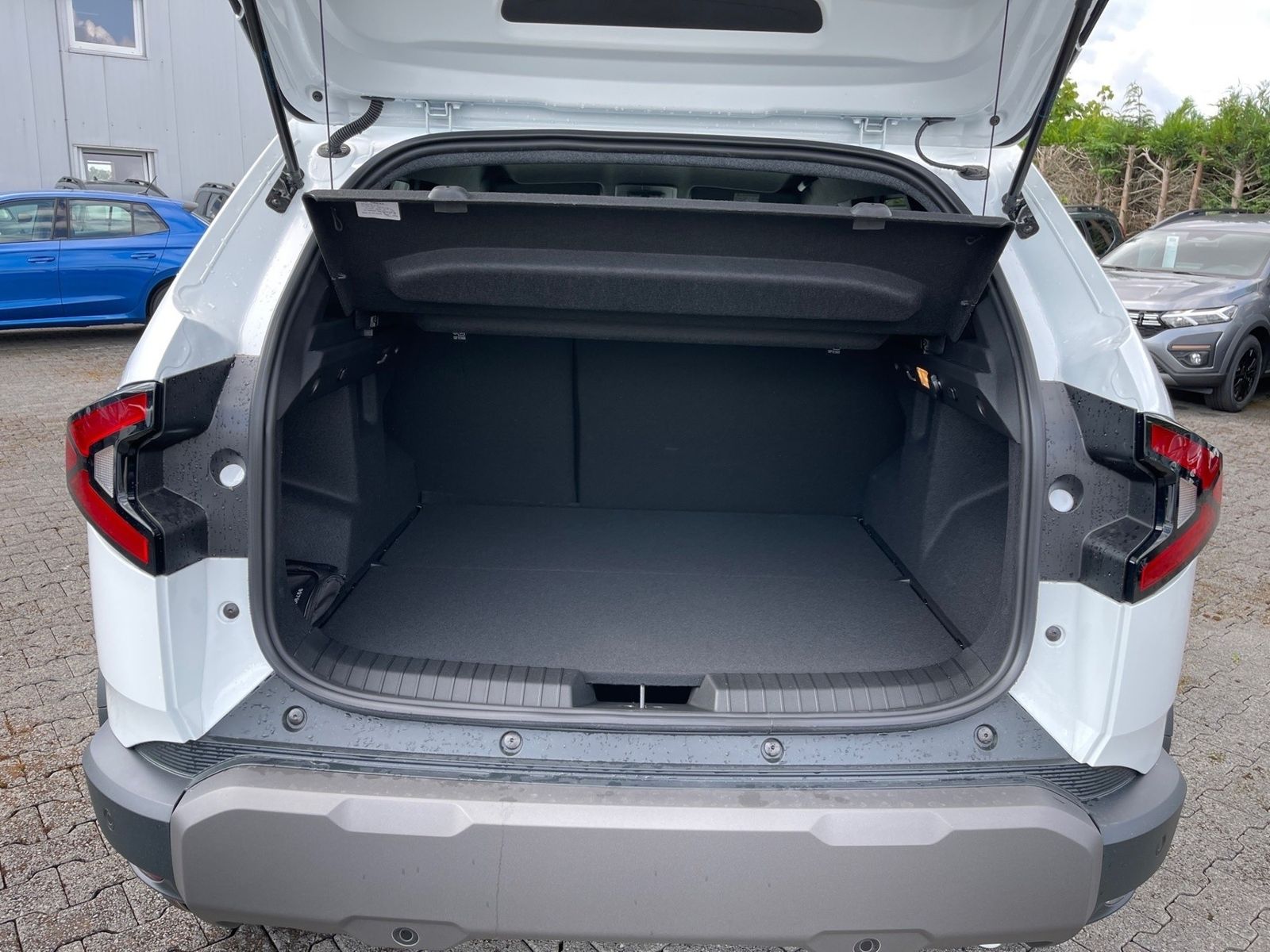 Dacia Duster TCe 130 - Samsaru's Car Outlet