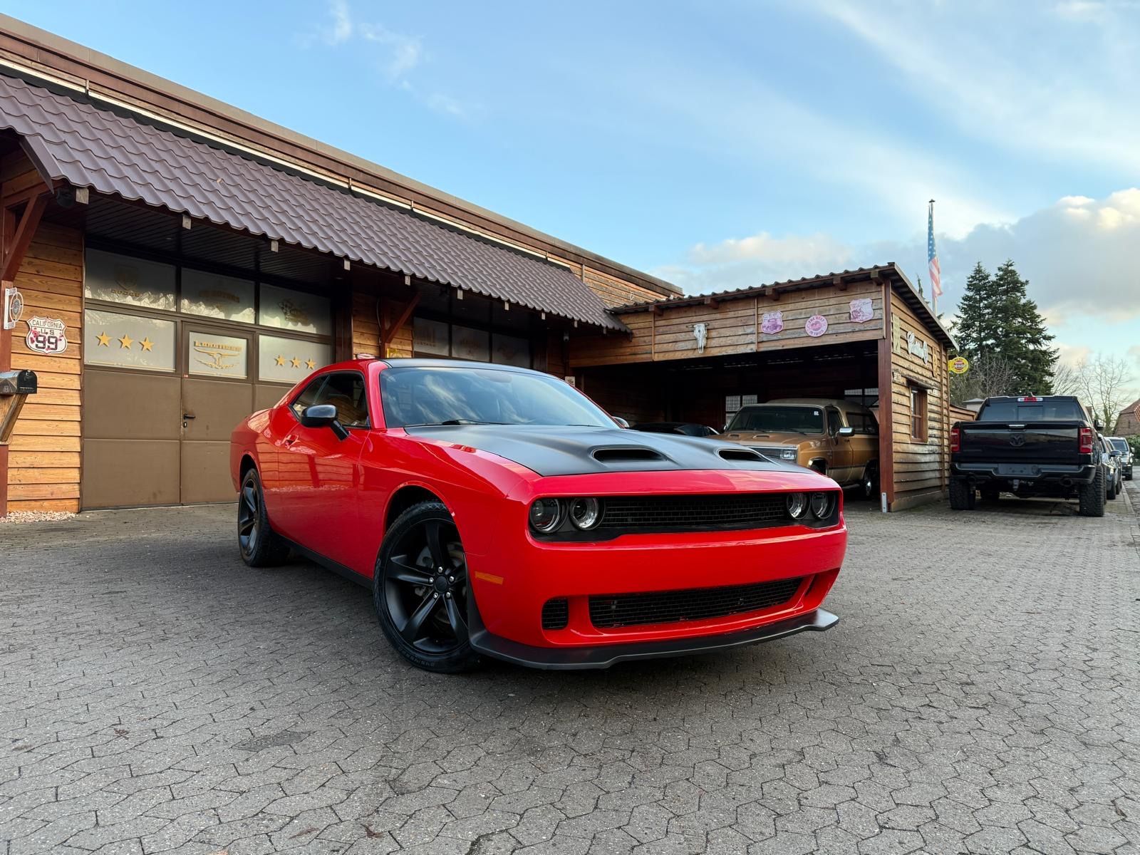 Dodge 5,7 V8*SRT KIT*LEDER*NAVI*KEYLESS*GARNTIE*SERVIC