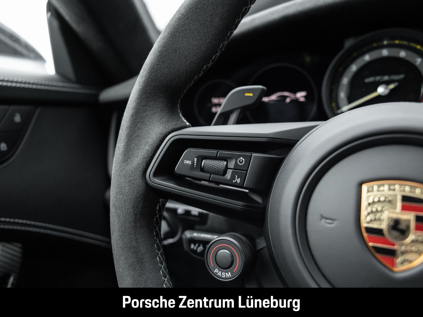 Porsche 992 911 GT3 RS - Samsaru's Car Outlet