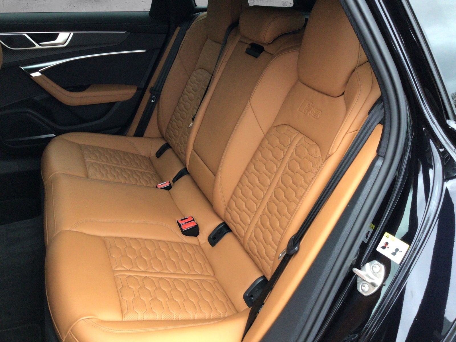 Audi RS6 Avant 4.0TFSI quattro Tiptron/Matrix/Keramik