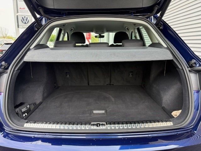 Audi Q3 40 TFSI QUATTRO S LINE - Samsaru's Car Outlet