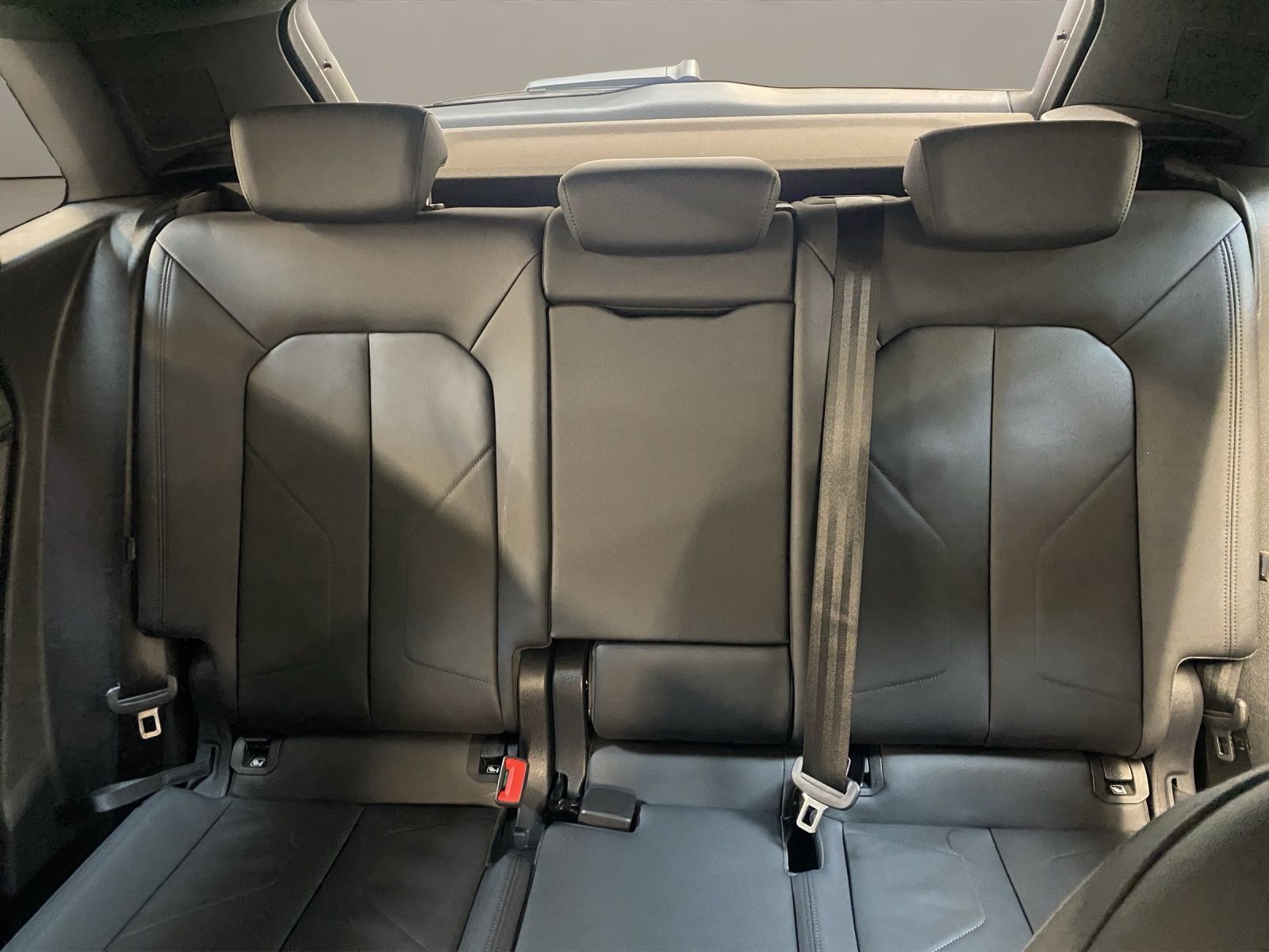 Audi Q3 40 quattro advanced - Samsaru's Car Outlet